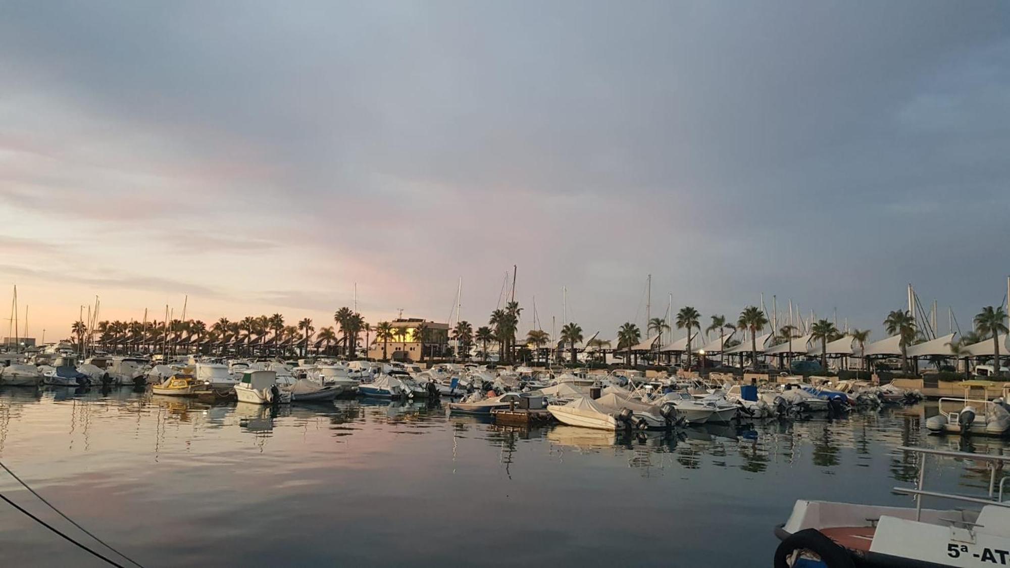 Apartamento Pepi Adults Only Santa Pola Exterior foto